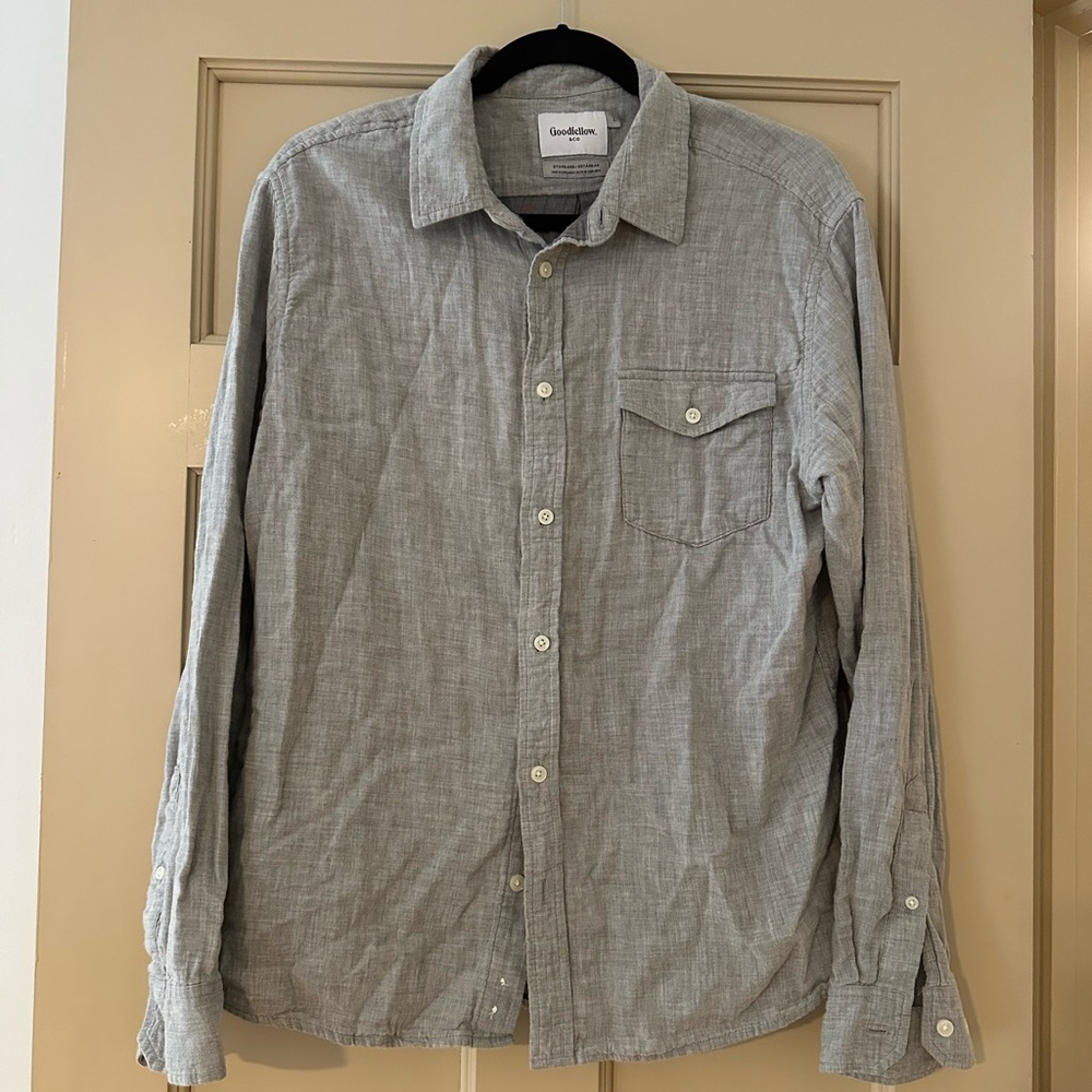 Goodfellow & Co Light Gray Casual Button-Down Shirt